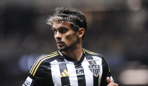 Scarpa vive fase inédita no Atlético e observa queda de aproveitamento do time