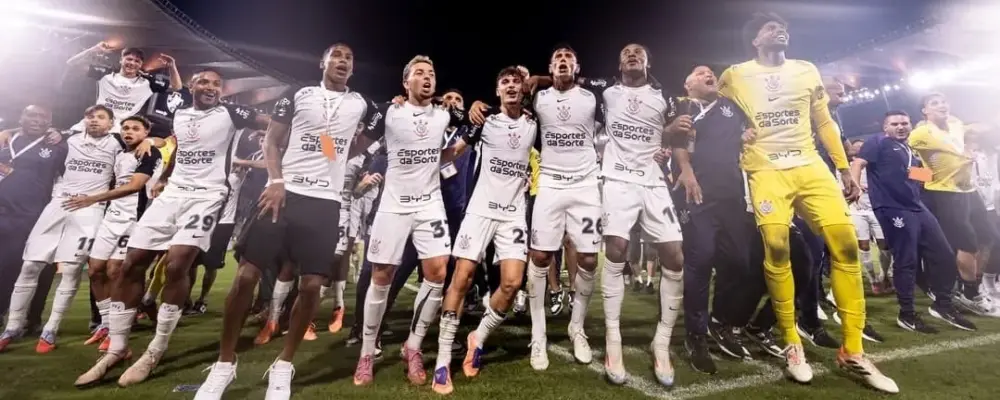 Seleção da CBF da Copa do Brasil 2025 conta com sete nomes do Corinthians