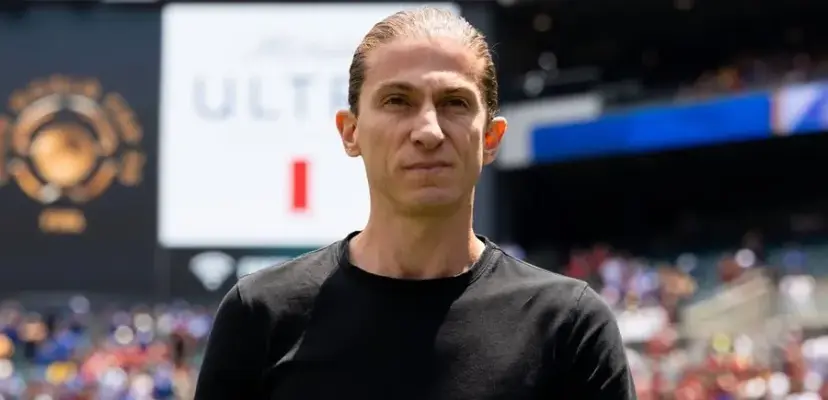 Sem acordo com Filipe Luís, Flamengo repete cenários pós-título e vive incerteza