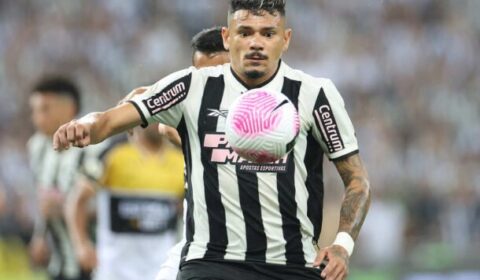 Tiquinho no Botafogo? Atacante responde se deseja retornar ao clube