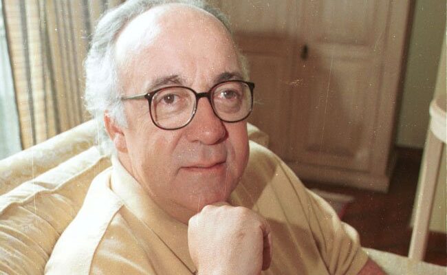 Tostão aponta Cruzeiro superior, mas faz alerta sobre o Corinthians