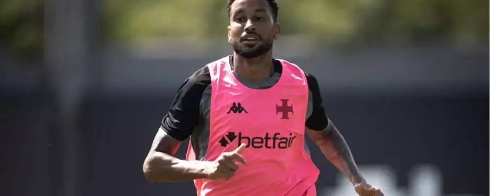 Vasco acerta a renovação de contrato de Jair por mais um ano