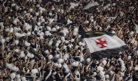 Vasco x Corinthians tem grande público e renda milionária