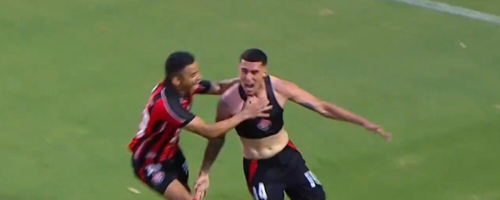 Vitória vence São Paulo, espanta ‘fantasma’ e fica na Série A