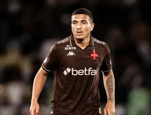 Volante do Vasco sofre ruptura do ligamento do joelho e vai passar por cirurgia