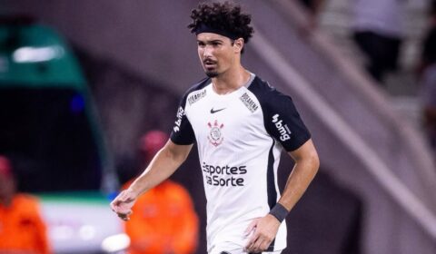 Zagueiro do Corinthians se credencia em jogo contra Cruzeiro e retoma titularidade
