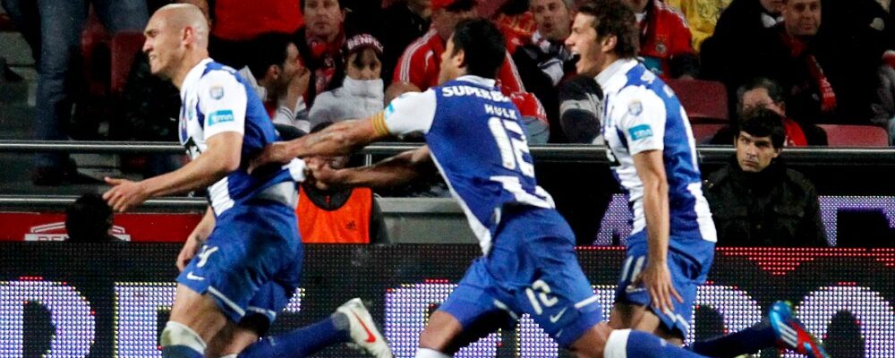 Zagueiro relembra treinos com Hulk, ídolo do Atlético: ‘Lá fora vou te pegar’