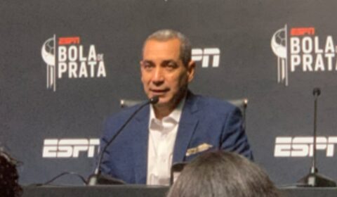 Zinho rasga elogios ao Cruzeiro e aponta favorito na Copa do Brasil