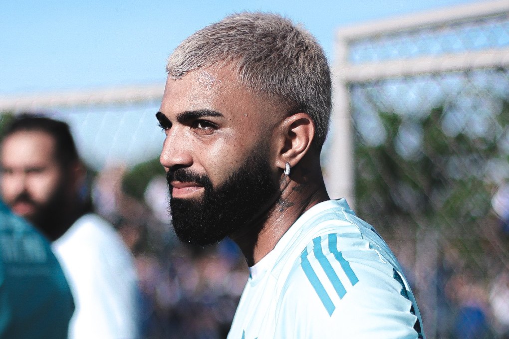 Gabigol em treino na Toca da Raposa 2 (foto: Gustavo Martins/ Cruzeiro)