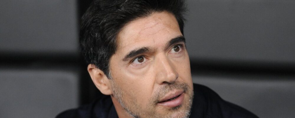 Abel agradece gesto do Atlético na Arena MRV: ‘Palmeiras deveria fazer’