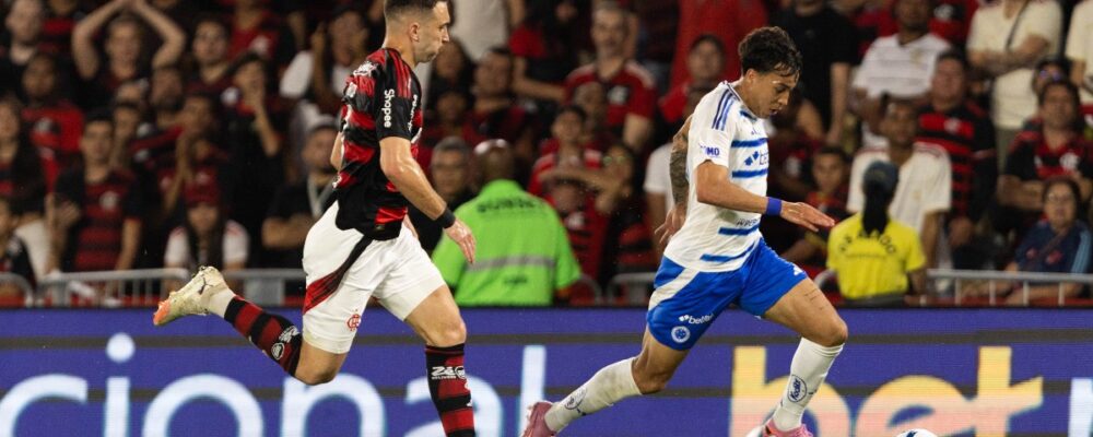 Alternativa a Kaio Jorge? Flamengo busca contratação de atacante do Sporting