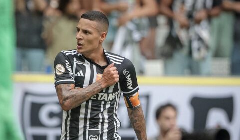 Arana recebe mensagens ex-companheiros do Atlético: ‘Te amo’