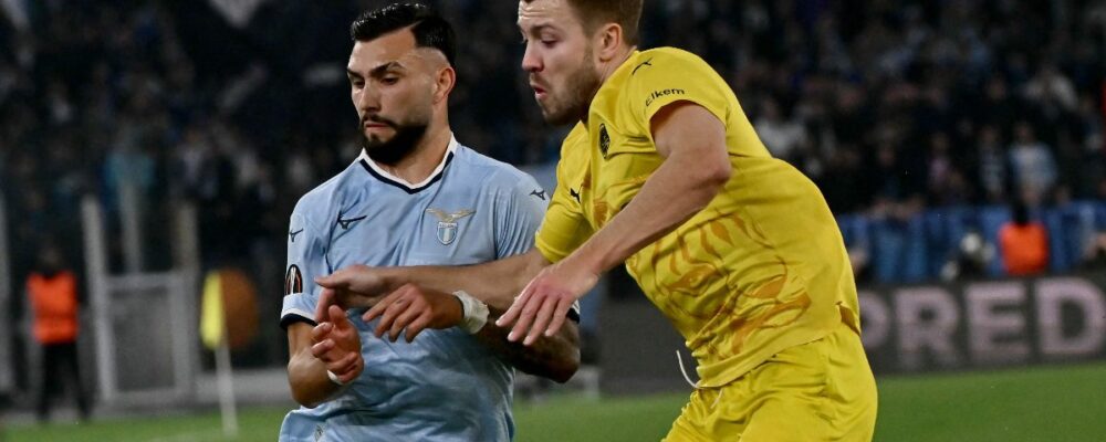 Atacante pretendido pelo Flamengo fica próximo de acerto com clubes inglês