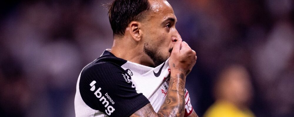 Atlético anuncia acordo com Shakhtar por Maycon, ex-Corinthians