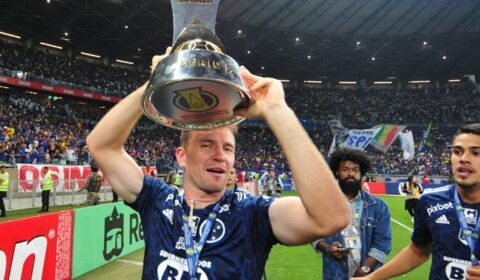 Capitão do Cruzeiro no título da Série B, Eduardo Brock acerta com novo clube