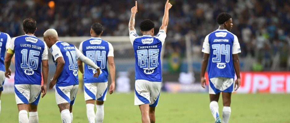 Christian reforça vocação artilheira em noite de gala no Cruzeiro: ‘Continuar fazendo gols’