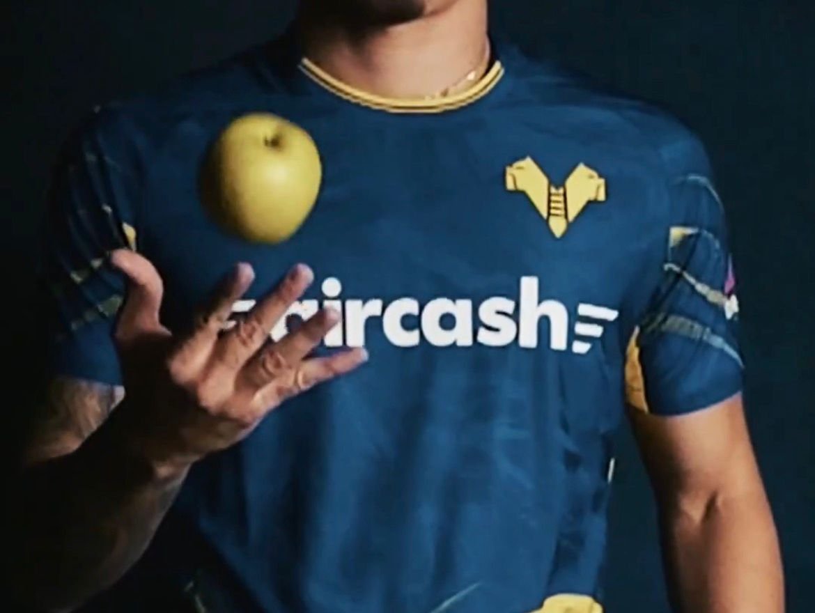 Hellas Verona brincou com Isaac Newton ao anunciar atacante ex-Atlético (foto: Divulgação/X/Hellas Verona)