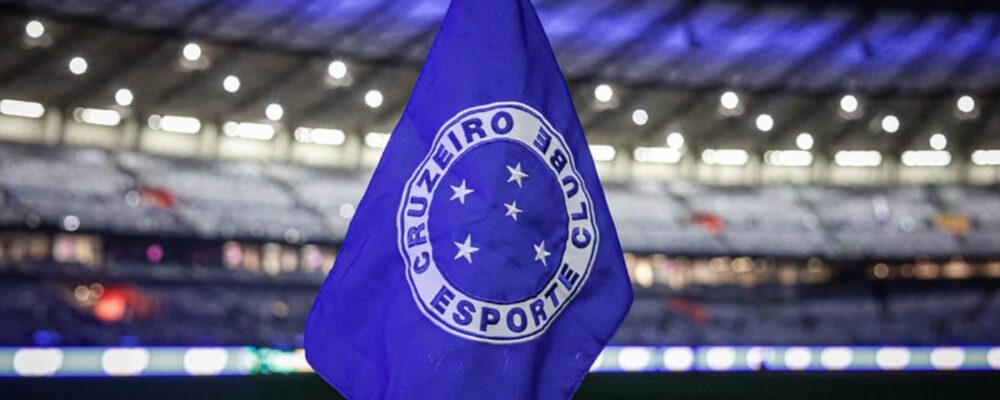 Clubes europeus parabenizam Cruzeiro pelo aniversário de 105 anos
