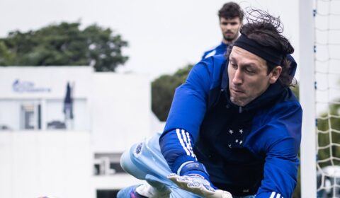 Cruzeiro: Cássio treina e é opção de Tite para duelo contra Atlético