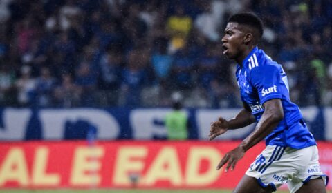 Cruzeiro busca novos destinos para dois jogadores
