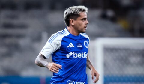 Cruzeiro e Fagner avançam: lateral negocia rescisão com Corinthians e novo contrato