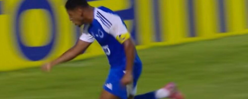 Cruzeiro enfrenta dificuldades mas vence na segunda rodada da Copinha e se classifica