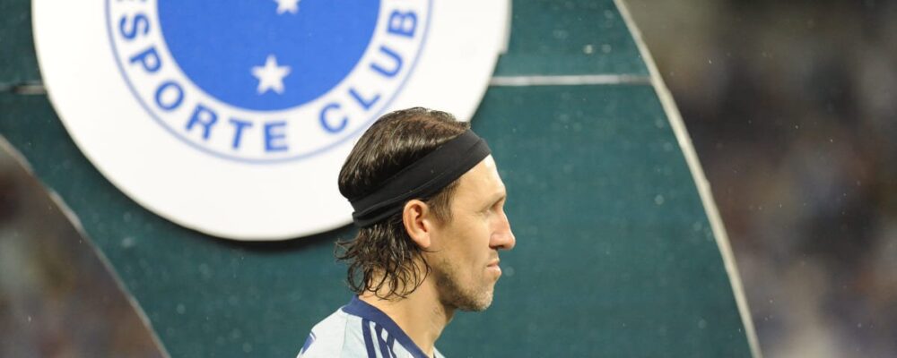 Cruzeiro terá Cássio contra o Atlético? Saiba situação do goleiro