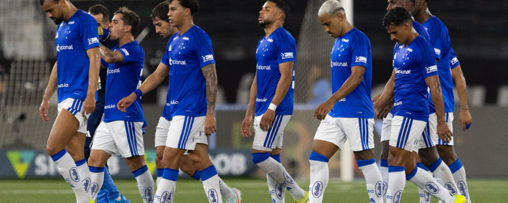 Cruzeiro veta entrevistas na zona mista após levar goleada do Botafogo