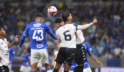 Defensor do Cruzeiro revela postura de Tite após derrota e manda recado sobre clássico