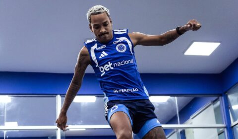 Dirigente do Cruzeiro explica por que renovação com Matheus Pereira exige tempo