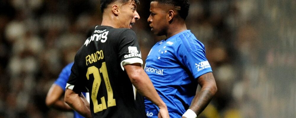 Dupla equatoriana troca ofensas em Atlético x Cruzeiro: ‘Moleque de merd*’