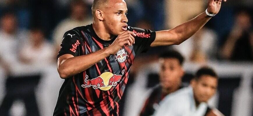 Em possível despedida do Bragantino, Jhon Jhon balança as redes do Corinthians duas vezes no Paulistão