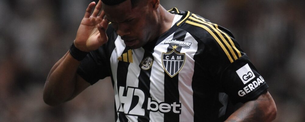 Especulado no Corinthians, atacante do Atlético manda recado no Instagram