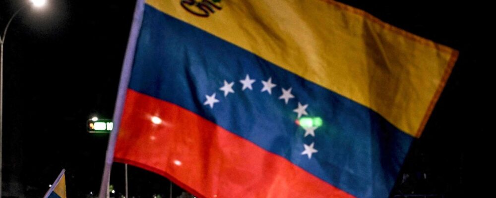 Ex-jogador do Atlético tem problema para se reapresentar por situação na Venezuela