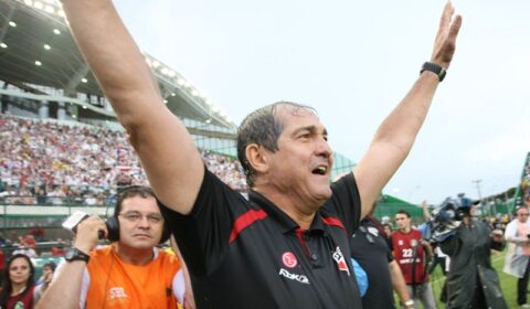 Ídolo deve deixar clube da Série A em meio a crise política