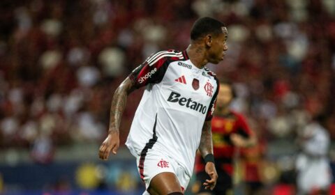 Jogador do Flamengo critica companheiro de time: ‘Não faz nada’