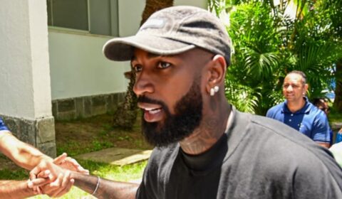 Jornalista diz que Tite ‘parece sem ideias’ no Cruzeiro e vê Gerson em ‘roubada’