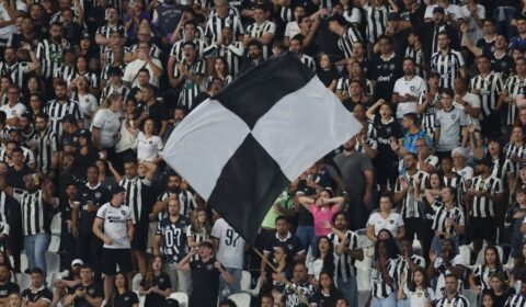 Lucas Villalba faz promessa à torcida do Botafogo: ‘Vou dar a vida pela camisa’
