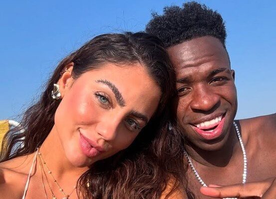 Multicampeão pelo Atlético engata romance com antigo affair de Vini Jr.