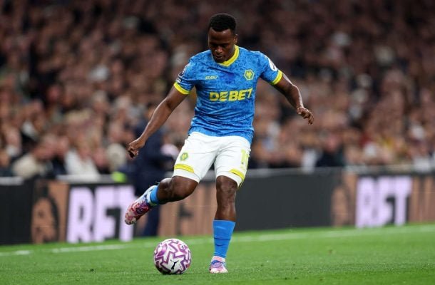 Palmeiras negocia contratação de Arias, ex-Fluminense