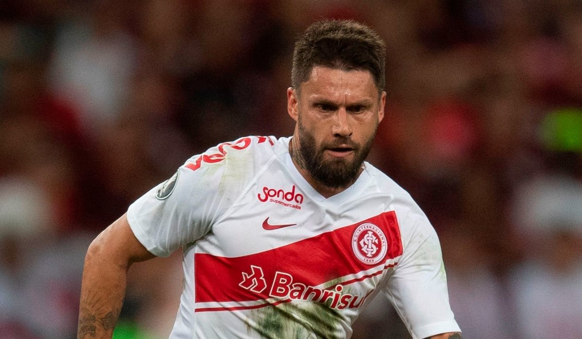 Rafael Sobis atuando pelo Internacional (foto: Mauro Pimentel/AFP - 21/08/2019)