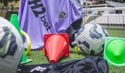 Reforço de seleção: técnico estrangeiro chega para lapidar jovens do Atlético