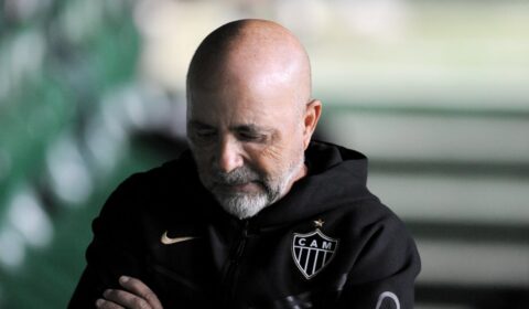 Sampaoli revela preocupação com mercado do Atlético: ‘Não controlo’