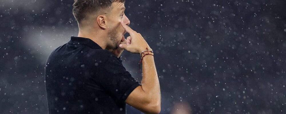 Técnico do Botafogo prevê mudança de estratégia contra Cruzeiro: ‘Assumimos o risco’