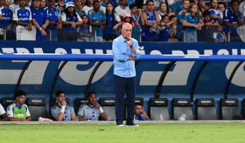 Tite explica divisão no time do Cruzeiro: ‘Não arriscarei a saúde dos jogadores’