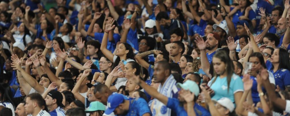 Vai lotar? Cruzeiro divulga nova parcial de ingressos para estreia do Mineiro