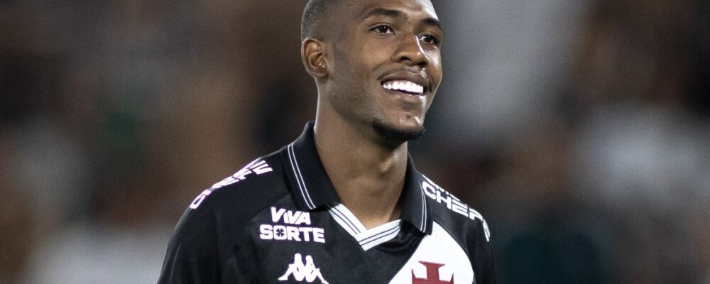 Vasco vende Rayan a ex-time de atacante do Cruzeiro por valor recorde, diz jornalista