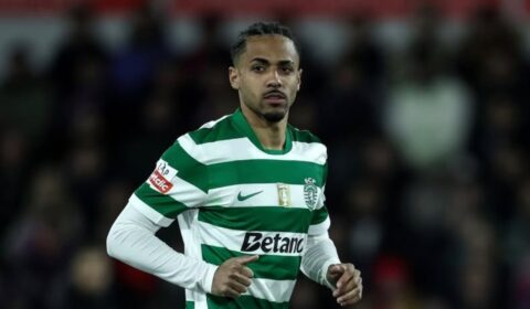 Zagueiro emprestado pelo Atlético estreia na Europa, e Lyanco reage