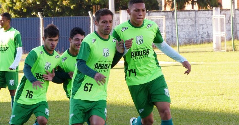 A história oculta do atacante artilheiro do Brasileirão que já foi zagueiro e volante