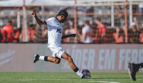 Alexsander rompe ligamento, informa Atlético; saiba como será tratamento